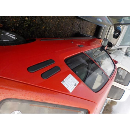 Calandre PEUGEOT 205 PHASE 2 d’occasion