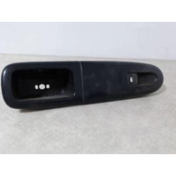 Interrupteur de leve vitre avant droit PEUGEOT 406 PHASE 2 d’occasion