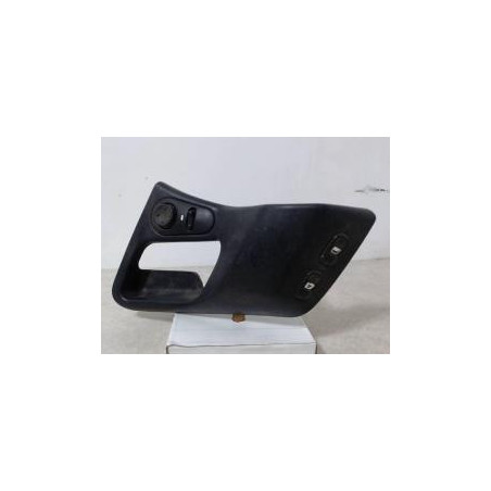 Interrupteur de leve vitre avant gauche CITROEN 1.8 I 110 16V d’occasion