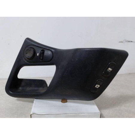 Interrupteur de leve vitre avant gauche CITROEN 1.8 I 110 16V d’occasion