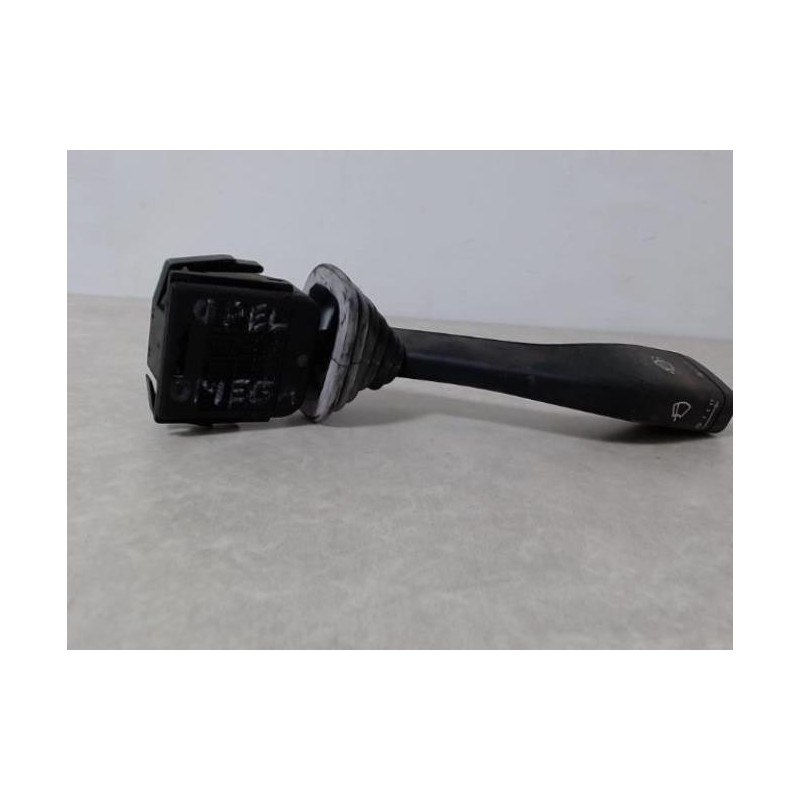 Commodo d'essuie glaces OPEL 2.5 TD 130 d’occasion