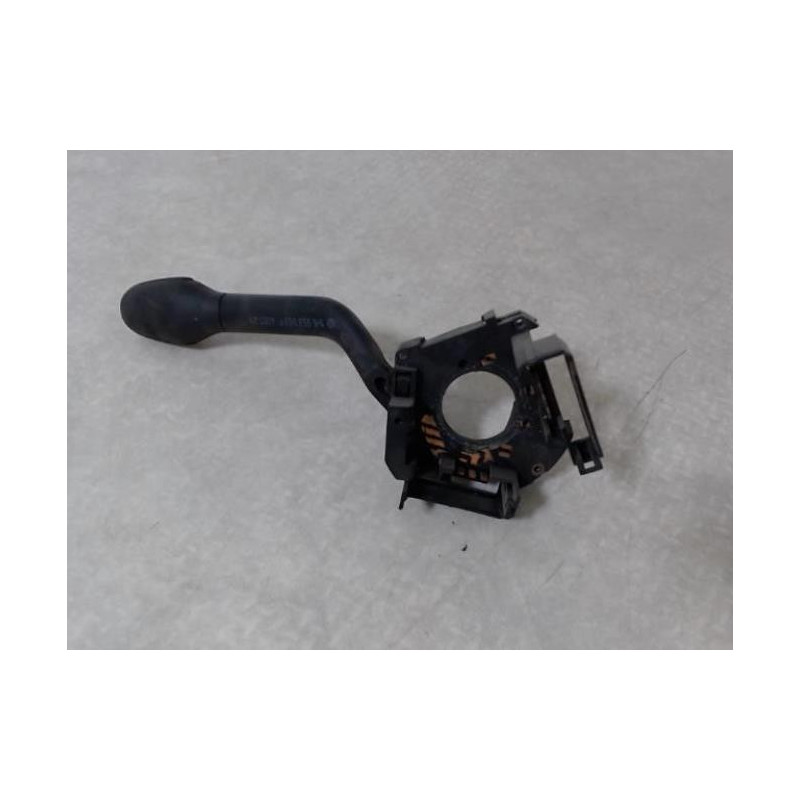 Commodo d'essuie glaces VOLKSWAGEN  d’occasion