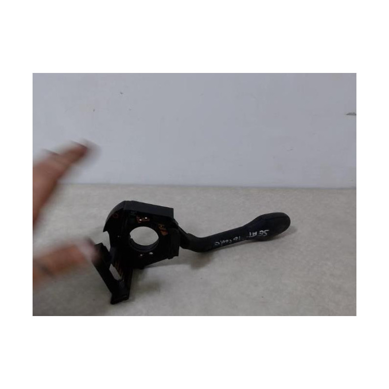 Commodo d'essuie glaces SEAT  d’occasion