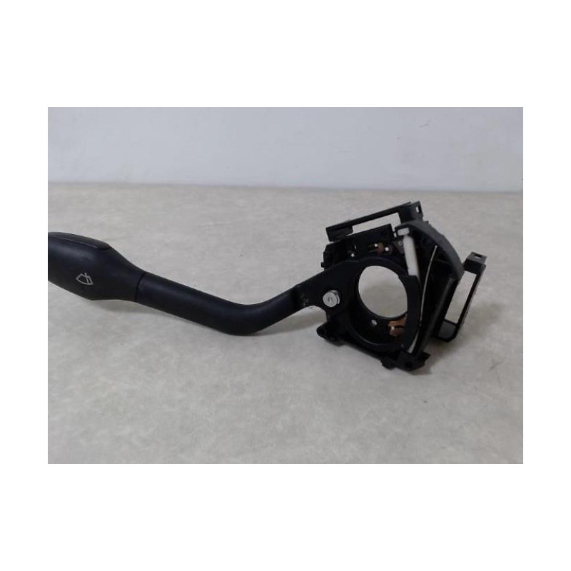 Commodo d'essuie glaces VOLKSWAGEN  d’occasion