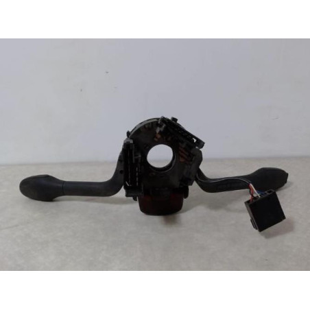 Com (Bloc Contacteur Tournant+Commodo Essuie Glace+Commodo Phare) VOLKSWAGEN GTI 2.0I 115 8V d’occasion