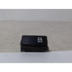 Bouton/Interrupteur RENAULT MEGANE 2 PHASE 1 d’occasion