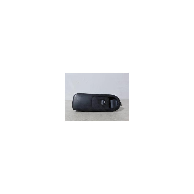 Interrupteur de leve vitre avant droit RENAULT GRAND SCENIC 2 PHASE 1 d’occasion