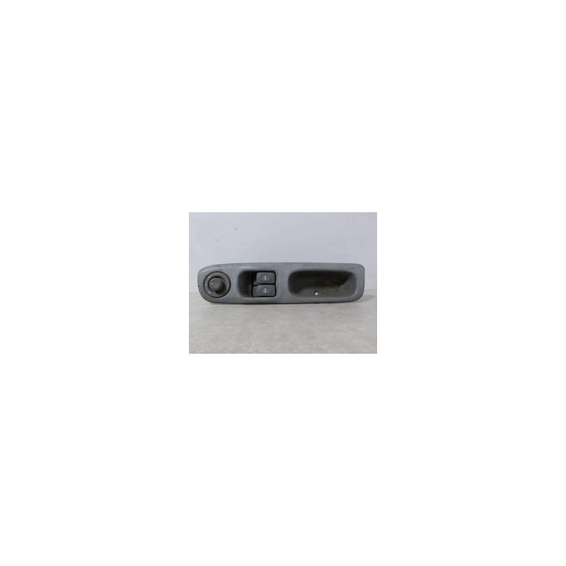 Interrupteur de leve vitre RENAULT TWINGO 1 PHASE 3 d’occasion