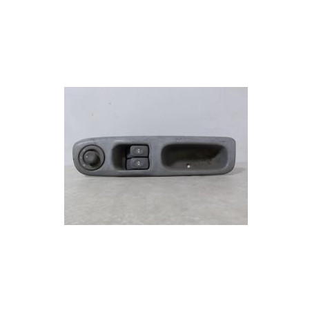 Interrupteur de leve vitre RENAULT TWINGO 1 PHASE 3 d’occasion