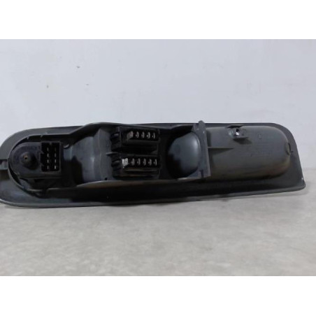 Interrupteur de leve vitre RENAULT TWINGO 1 PHASE 3 d’occasion