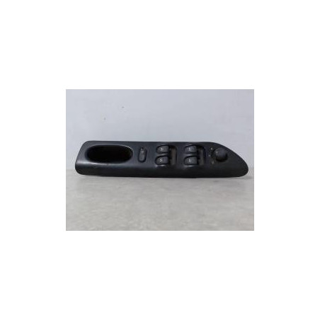 Interrupteur de leve vitre avant gauche RENAULT LAGUNA 1 PHASE 1 d’occasion
